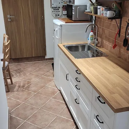Apartment - Vstupni Brana Do Ceskeho Stredohori Trebenice