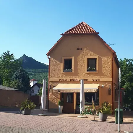- Vstupni Brana Do Ceskeho Stredohori Apartment Trebenice